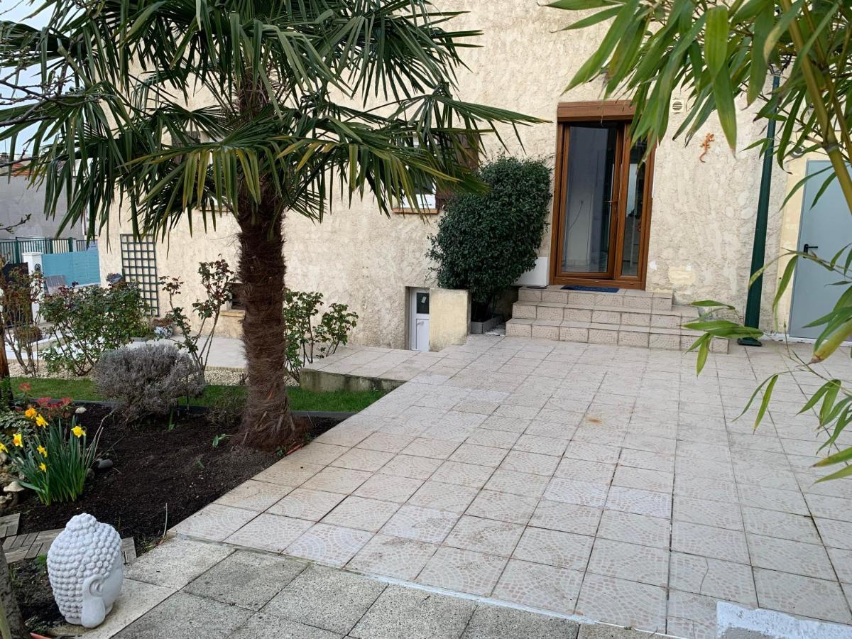 La Maison Parisienne & Jardin Аржантей Экстерьер фото